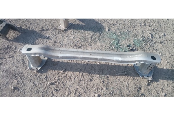 Recambio de refuerzo paragolpes trasero para toyota corolla (e21) zwe219l-dhxnbw(6h) referencia OEM IAM   