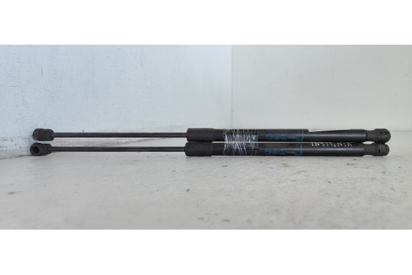 Recambio de amortiguadores maletero / porton para opel insignia berlina edition referencia OEM IAM 13332570  