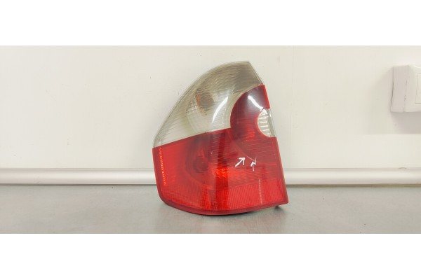 Recambio de piloto trasero izquierdo para bmw x3 (e83) 3.0d 204 4x4 referencia OEM IAM 63216990169  