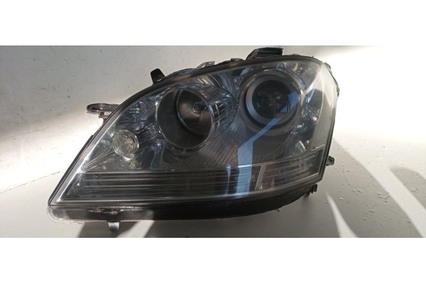 Recambio de faro izquierdo para mercedes-benz clase m (w164) ml 300 cdi be (164.120) referencia OEM IAM   