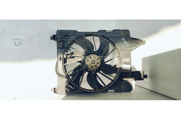 Recambio de electroventilador para renault megane ii berlina 5p confort dynamique referencia OEM IAM 8200151464  