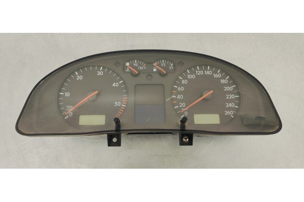 Recambio de cuadro instrumentos para volkswagen passat berlina (3b2) comfortline syncro / 4motion referencia OEM IAM 3B0920820A 