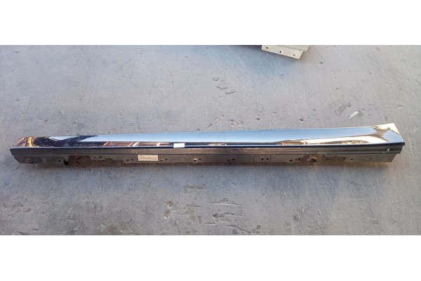 Recambio de faldon lateral para bmw serie 3 lim. (f30) 2.0 turbodiesel referencia OEM IAM   