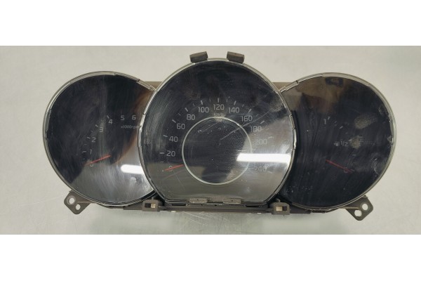 Recambio de cuadro instrumentos para kia cee´d 1.4 crdi 90 fap referencia OEM IAM 94003A2332  