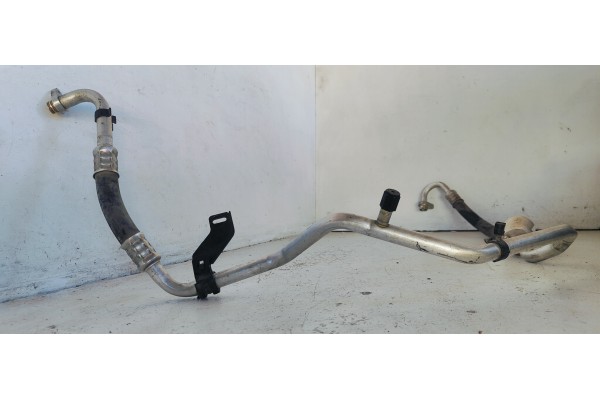 Recambio de tubos aire acondicionado para peugeot 207 1.4 i 95 referencia OEM IAM 9682812580  