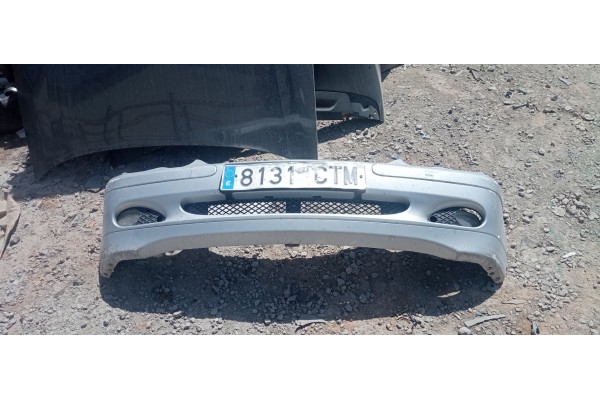Recambio de paragolpes delantero para mercedes-benz clase c (w203) berlina referencia OEM IAM   