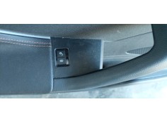 Recambio de guarnecido puerta delantera izquierda para jaguar f-pace 2.0 diesel cat referencia OEM IAM   