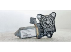 Recambio de motor elevalunas delantero derecho para mercedes-benz clase c (w203) berlina 220 cdi (203.006) referencia OEM IAM A2