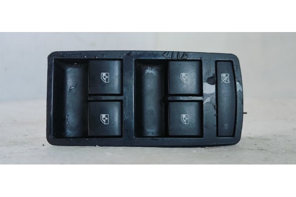 Recambio de mando elevalunas delantero izquierdo para opel insignia berlina 2.0cdti 130 fap referencia OEM IAM 13222224  