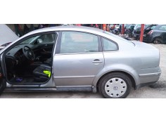 Recambio de puerta trasera izquierda para volkswagen passat berlina (3b3) 1.9 tdi referencia OEM IAM   