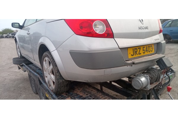 Recambio de paragolpes trasero para renault megane ii coupe/cabrio luxe dynamique referencia OEM IAM   