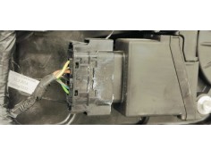 Recambio de elevalunas delantero derecho para kia cee´d 1.4 crdi 90 fap referencia OEM IAM 82480A2110  