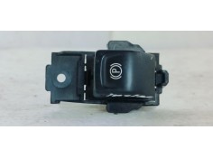 Recambio de freno de mano electrico para opel insignia berlina 2.0cdti 130 fap referencia OEM IAM 13271123  