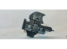 Recambio de freno de mano electrico para opel insignia berlina 2.0cdti 130 fap referencia OEM IAM 13271123  