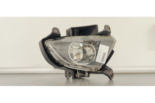 Recambio de faro antiniebla derecho para hyundai i30 1.6 crdi 115 referencia OEM IAM E1312543  