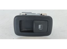 Recambio de mando elevalunas trasero izquierdo para dodge journey sxt sr edition referencia OEM IAM 04602531AE  