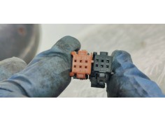 Recambio de retrovisor derecho para citroen c3 1.4 referencia OEM IAM   