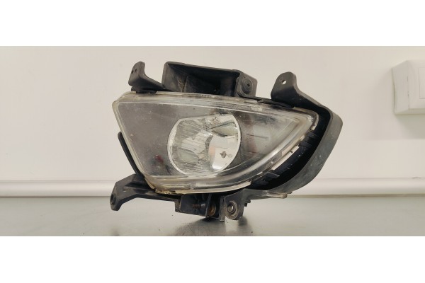 Recambio de faro antiniebla izquierdo para hyundai i30 1.6 crdi 115 referencia OEM IAM E1312543  
