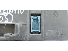 Recambio de mando climatizador para renault megane ii berlina 5p confort dynamique referencia OEM IAM 8200501456  
