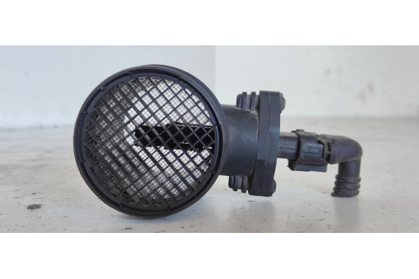 Recambio de caudalimetro para opel zafira a elegance referencia OEM IAM 0281002428  