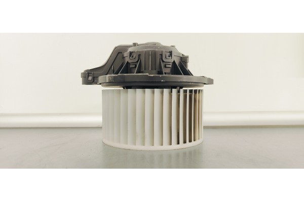 Recambio de ventilador calefaccion para kia cee´d 1.4 crdi 90 fap referencia OEM IAM F00S3B2474  