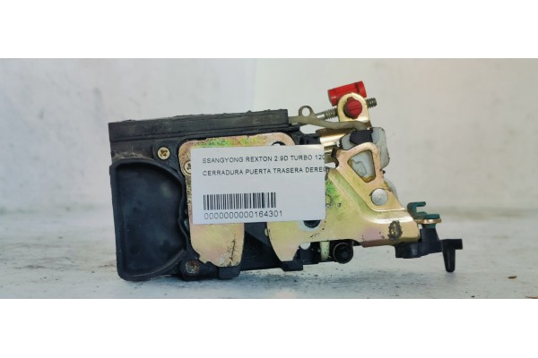 Recambio de cerradura puerta trasera derecha para ssangyong rexton 2.9d turbo 120 4x4 referencia OEM IAM   