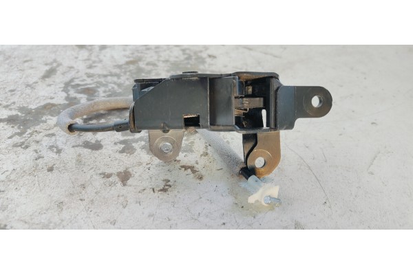 Recambio de cerradura maletero / porton para bmw x5 (e70) referencia OEM IAM 988586105  