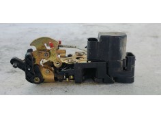 Recambio de cerradura puerta trasera derecha para ssangyong rexton 2.9d turbo 120 4x4 referencia OEM IAM   