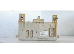 Recambio de caja reles / fusibles para mazda 3 berlina (bk) 2.0mzcd 143 fap referencia OEM IAM BP8F66730G  