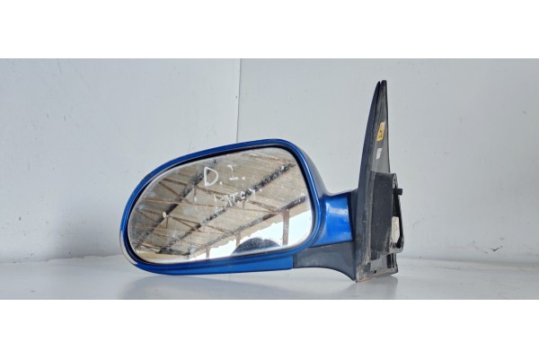 Recambio de retrovisor izquierdo para chevrolet lacetti 2.0 diesel cat referencia OEM IAM 015757  