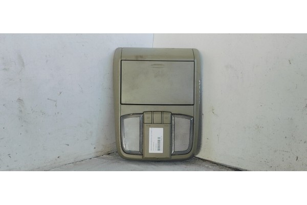 Recambio de luz interior para ssangyong rexton 2.9d turbo 120 4x4 referencia OEM IAM 7771008100  