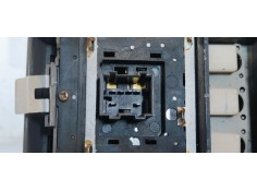 Recambio de luz interior para ssangyong rexton 2.9d turbo 120 4x4 referencia OEM IAM 7771008100  