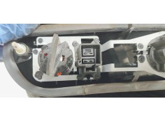 Recambio de piloto trasero derecho para volvo v70 familiar 2.4 d 5 163 referencia OEM IAM 9154494  