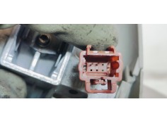 Recambio de espejo para renault scenic ii 1.5dci 105 referencia OEM IAM E20205028  