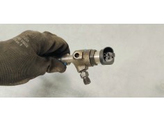 Recambio de inyector para seat ibiza iv berlina 1.6 tdi 90 fap referencia OEM IAM 03L130277B  