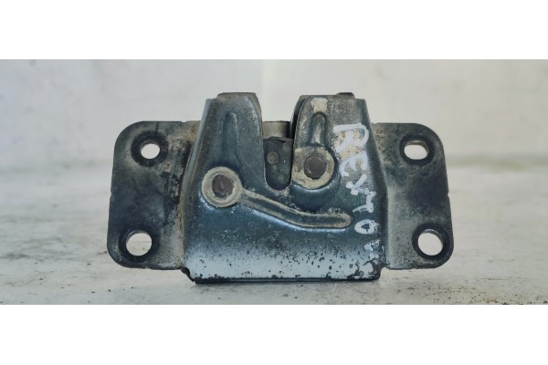 Recambio de cerradura maletero / porton para ssangyong rexton 2.9d turbo 120 4x4 referencia OEM IAM   