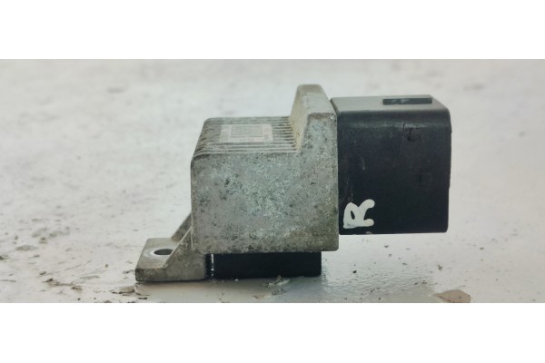 Recambio de caja precalentamiento para dacia duster 1.5 dci referencia OEM IAM 110678071R  