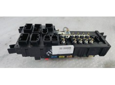Recambio de caja reles / fusibles para volvo v70 familiar 2.4 d 5 163 referencia OEM IAM 8637841  