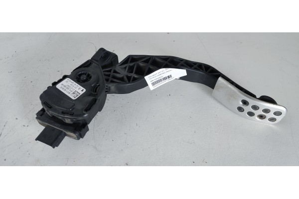 Recambio de potenciometro pedal para peugeot 207 cc sport referencia OEM IAM 968153058000  