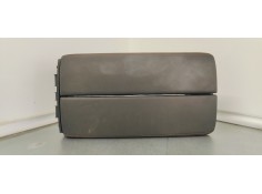 Recambio de apoyabrazos central para peugeot 3008 1.5hdi 130 fap referencia OEM IAM 9810060277  