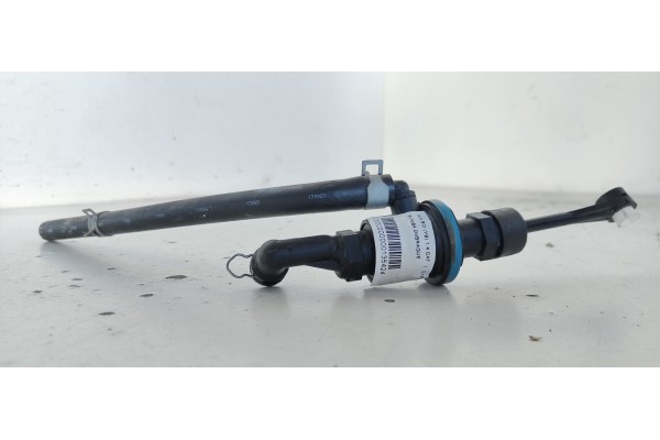 Recambio de bomba embrague para kia rio (yb) edition 7 referencia OEM IAM   