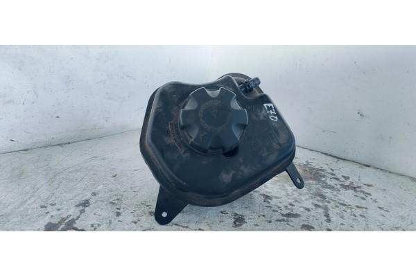 Recambio de deposito expansion para bmw x5 (e70) referencia OEM IAM 13177552546  