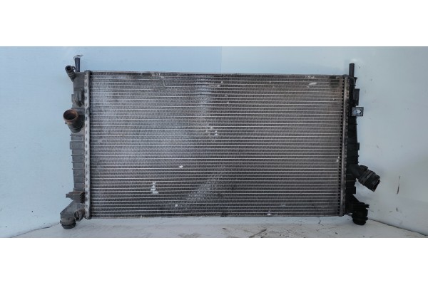 Recambio de radiador agua para ford c-max (cb3) ghia referencia OEM IAM 3M5H8005TL  