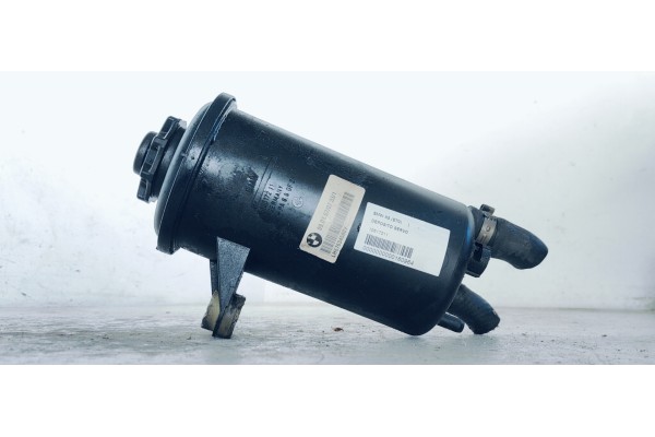 Recambio de deposito servo para bmw x5 (e70) referencia OEM IAM 10617211  