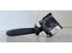 Recambio de mando limpia para renault trafic combi (ab 4.01) passenger privilege referencia OEM IAM 8200070265  