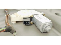 Recambio de elevalunas trasero derecho para mercedes-benz clase b (w245) 180 cdi (245.207) referencia OEM IAM A1697301679  