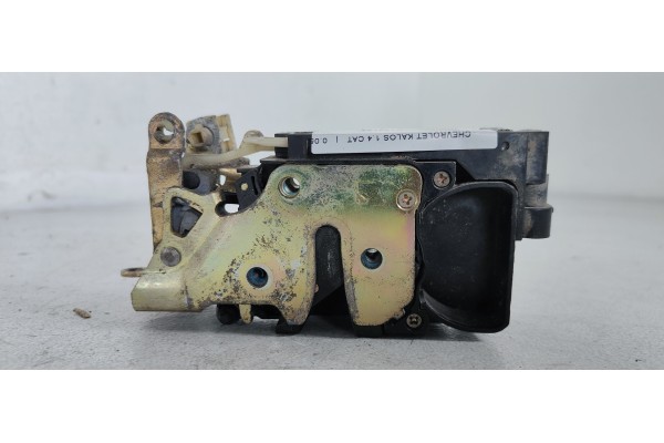 Recambio de cerradura puerta delantera izquierda para chevrolet kalos 1.4 se referencia OEM IAM   