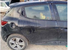 Recambio de puerta trasera derecha para renault clio iv 1.2 referencia OEM IAM   