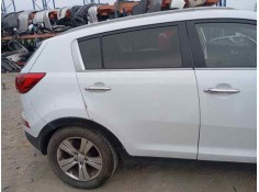 Recambio de puerta trasera derecha para kia sportage 1.7 crdi 115 fap referencia OEM IAM   