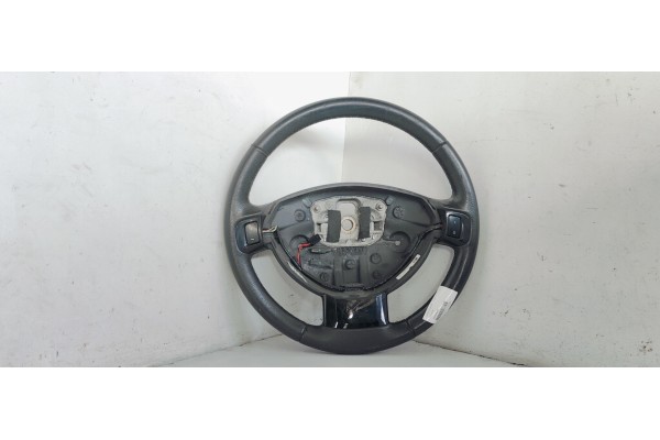Recambio de volante para dacia duster 1.5 dci referencia OEM IAM 484004888R  